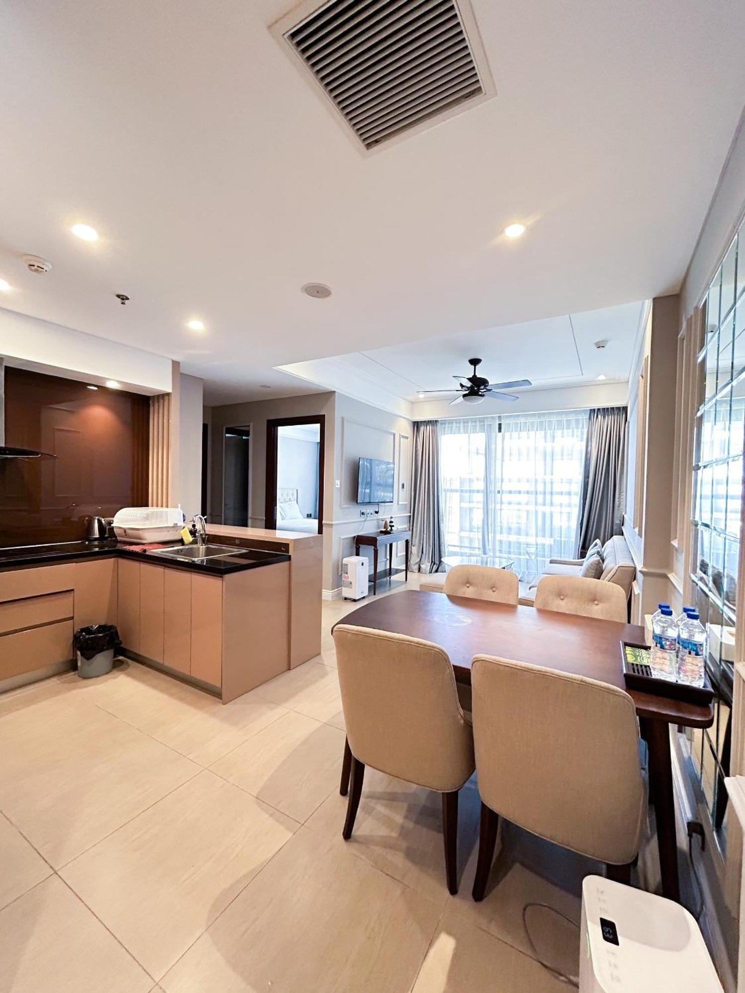 Sunrise Luxury Apartment With Ocean View Дананг Экстерьер фото